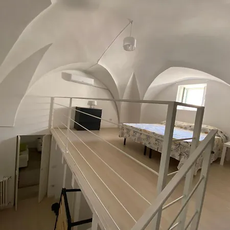 Dimora La Casa Del Melograno Racale