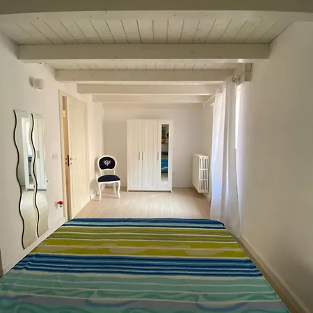 Holiday home Dimora La Casa Del Melograno