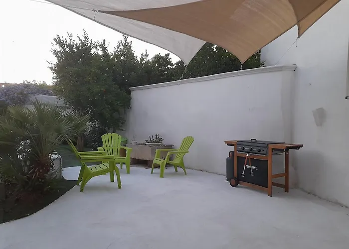 Dimora La Casa Del Melograno * راكالي